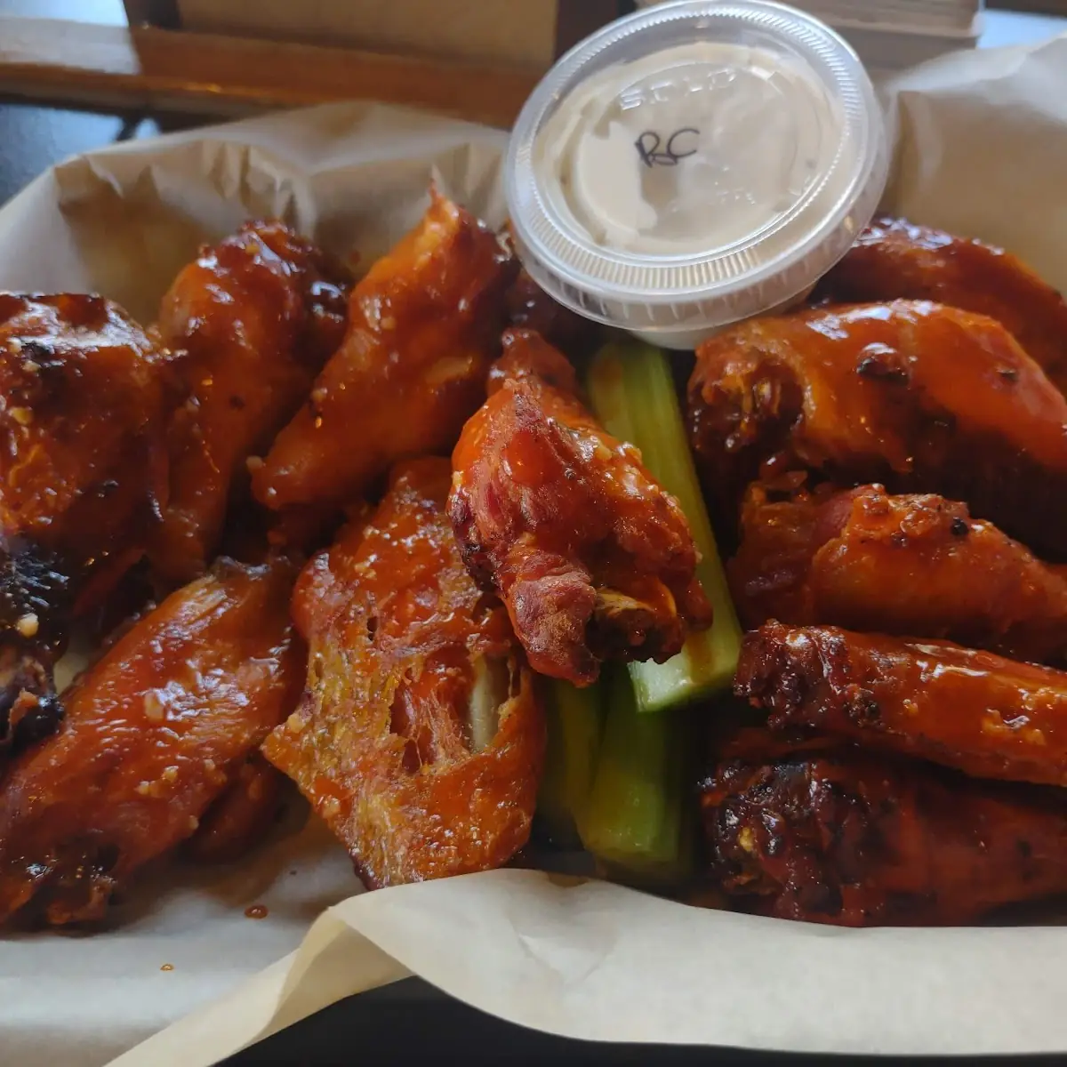 Honey Hot and Spicy Garlic Wings
