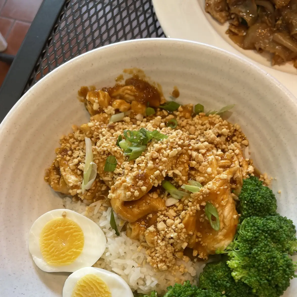 Garlic Chicken Rice Bowl