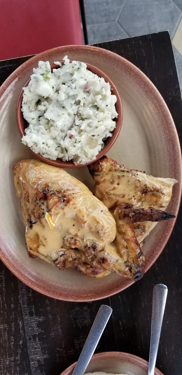 1 2 Grilled Chicken with Garlic Mashed Potatoes