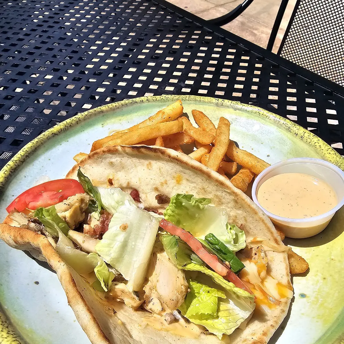 Kid Chicken & Pita