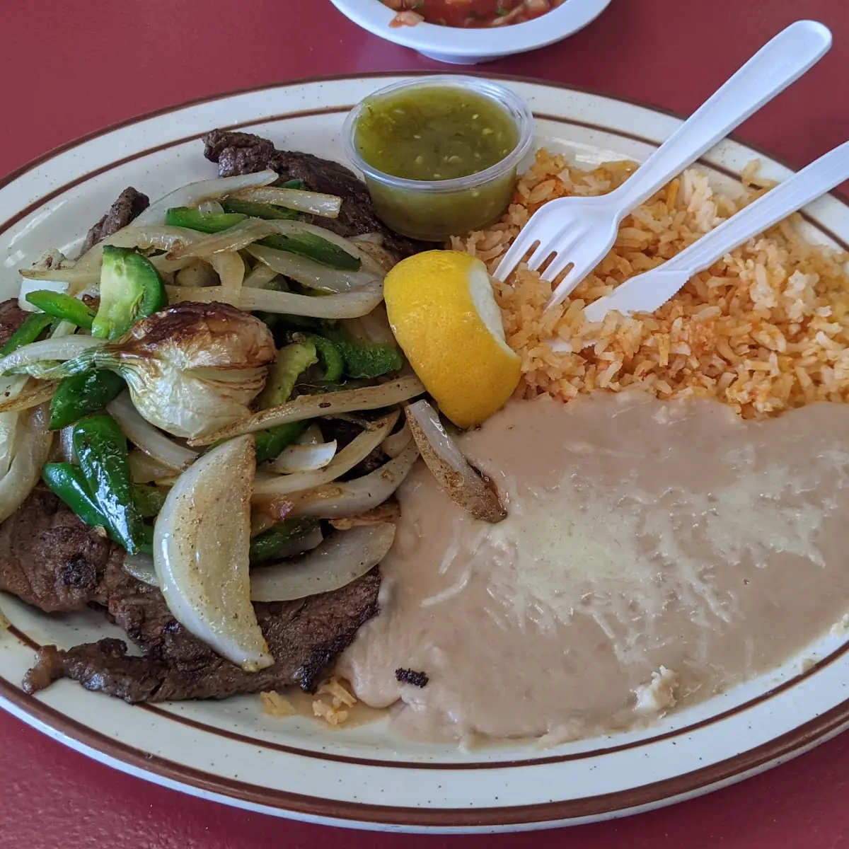 Bistec Encebollado