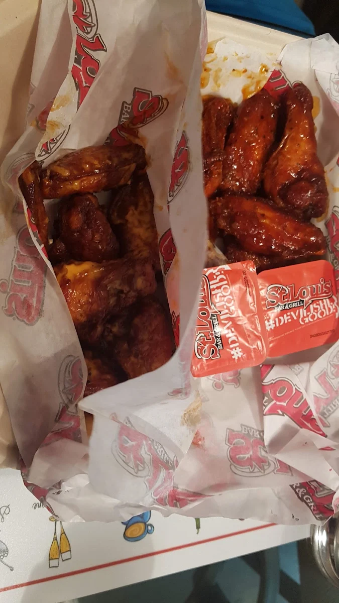 Teriyaki and BBQ, St. Louis Bar & Grill