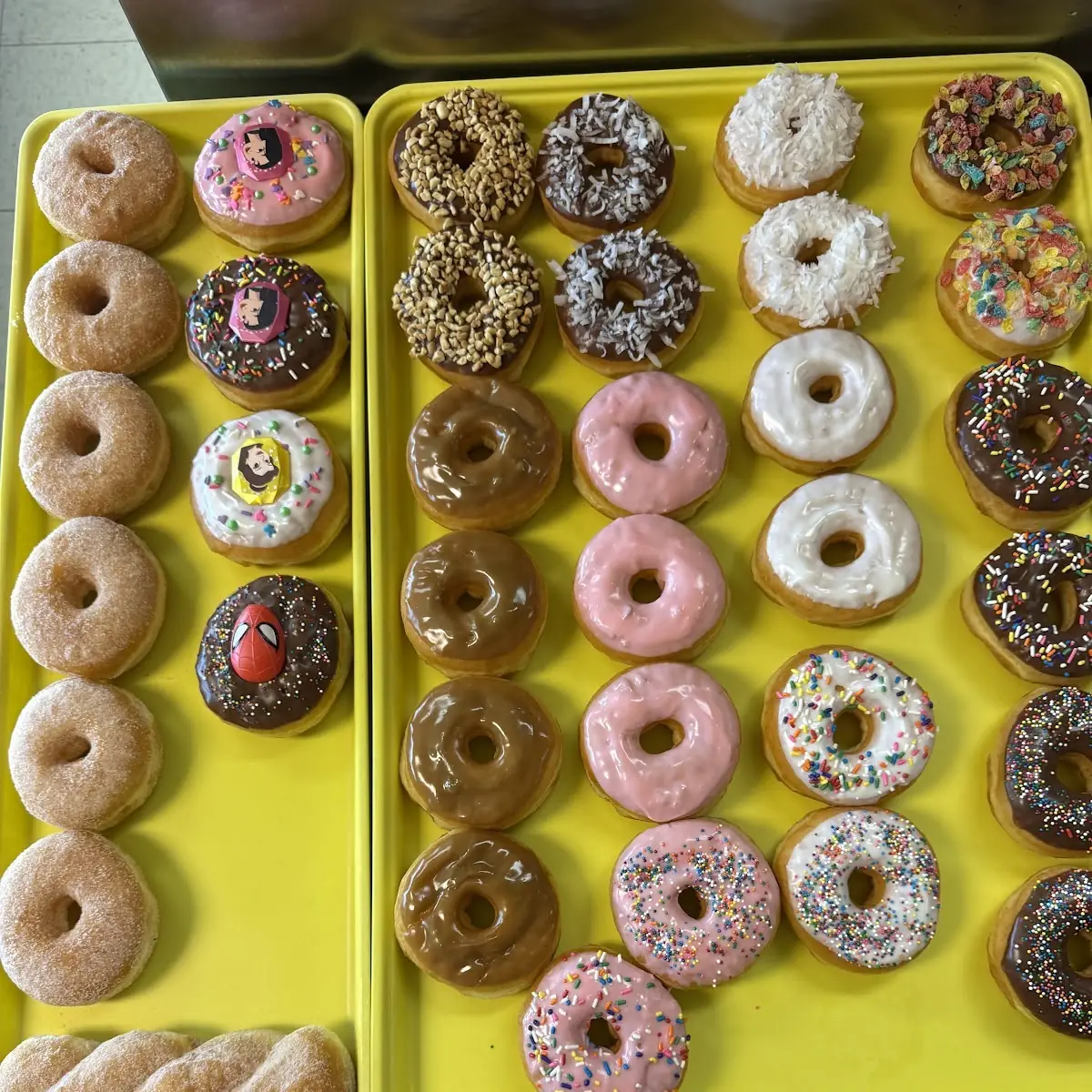 Dz Glaze Donut
