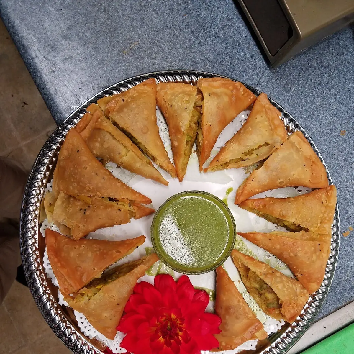 Mix Vegetable Samosa