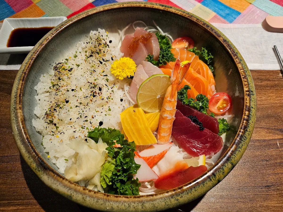 Chirashi Sushi