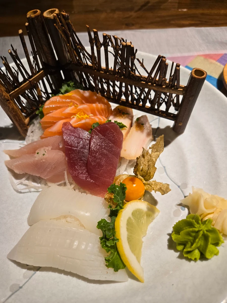 Sashimi Deluxe