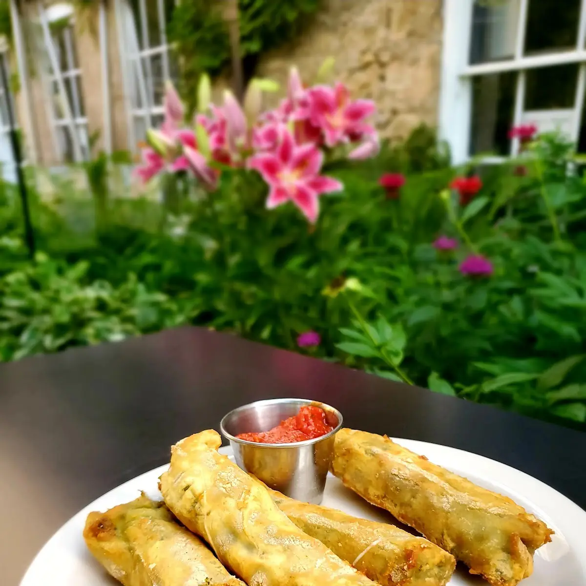 Pesto Mozzarella Sticks