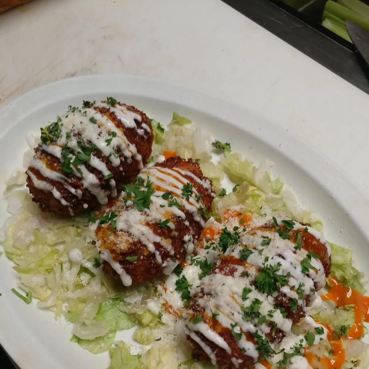 Buffalo Mac N Cheese Balls