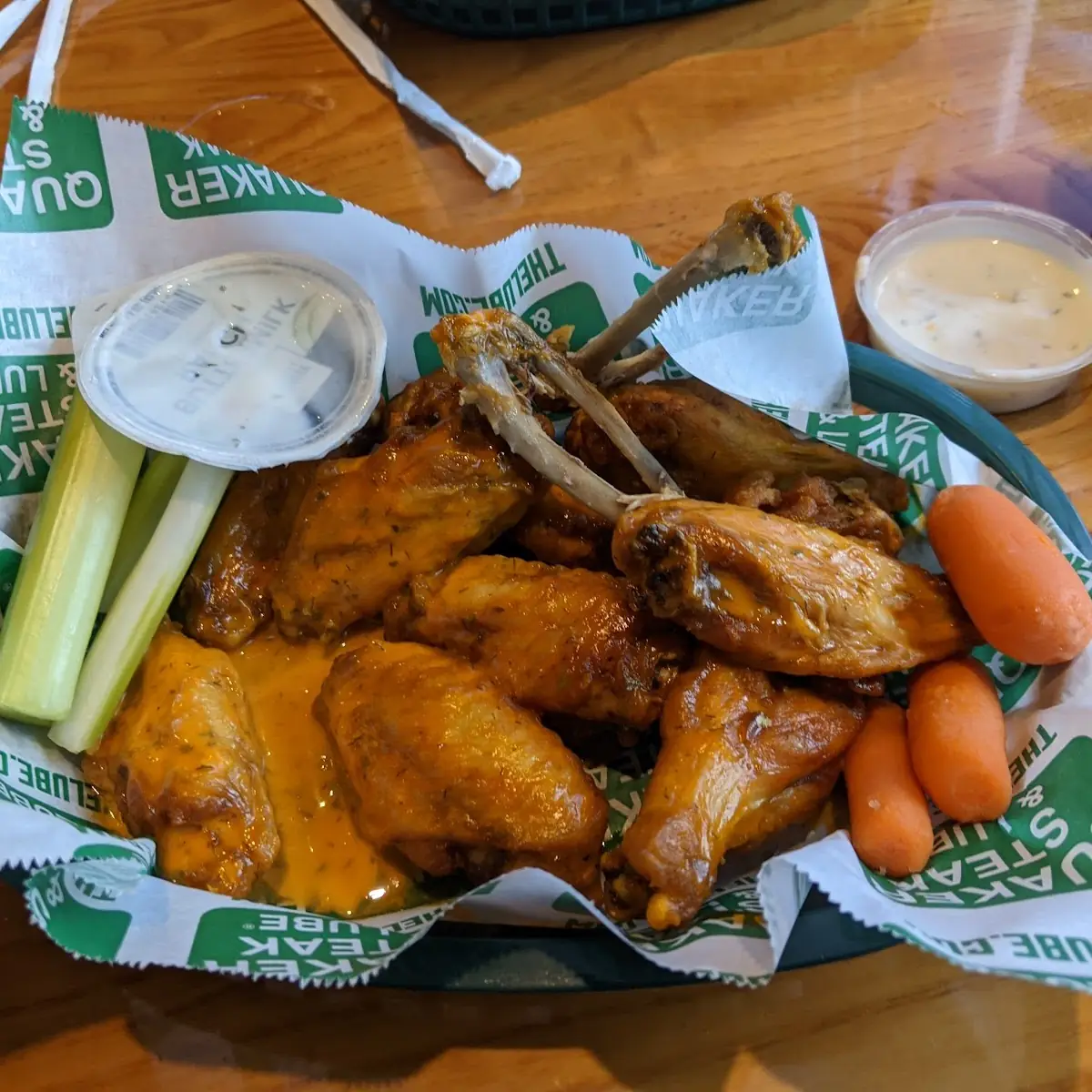 Chicken Wings with Orange Sauce
