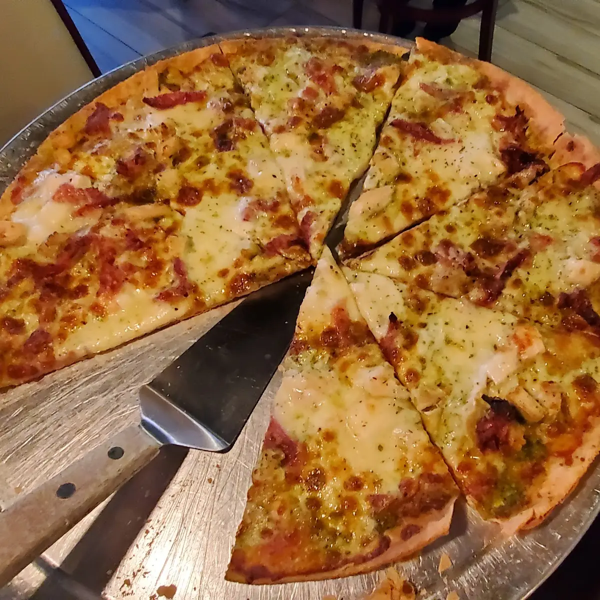 Chicken Pesto Pizza with Fresh Mozzarella & Sun Dried Tomatoes