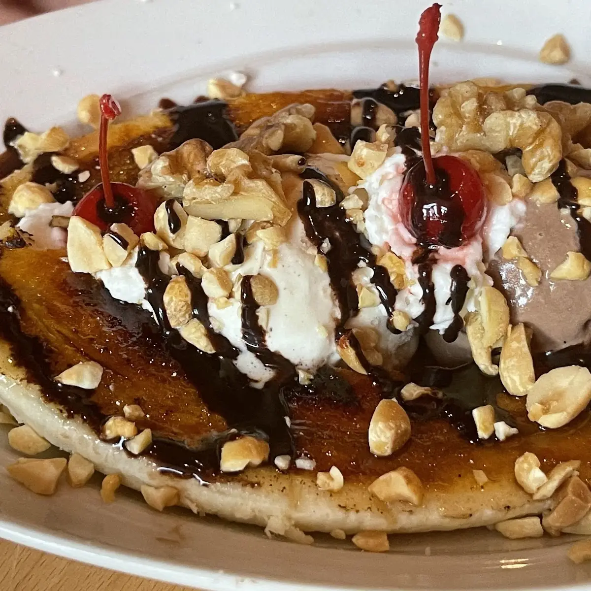 Brüléed Banana Split Sundae