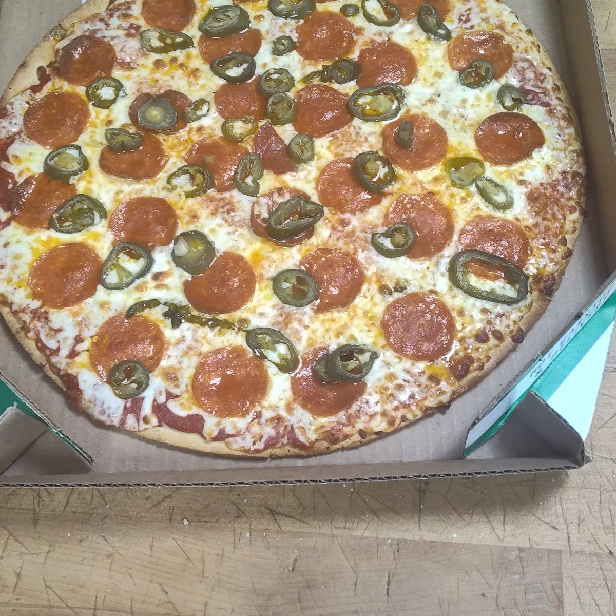 Large Thin Crust Pepperoni and Mushroom