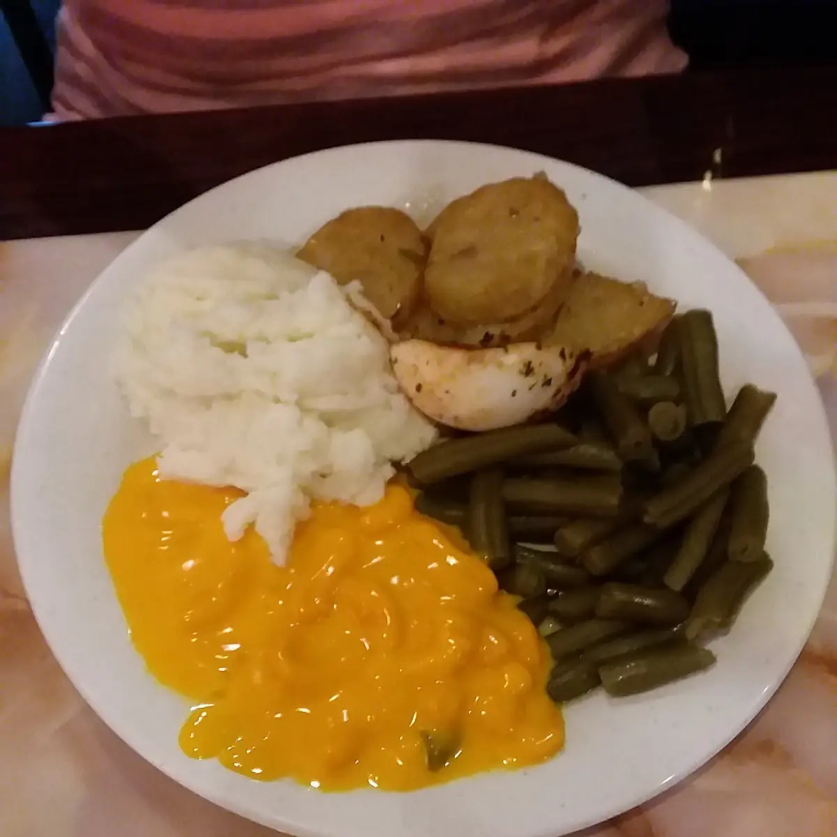 Green Beans Mac and Cheese