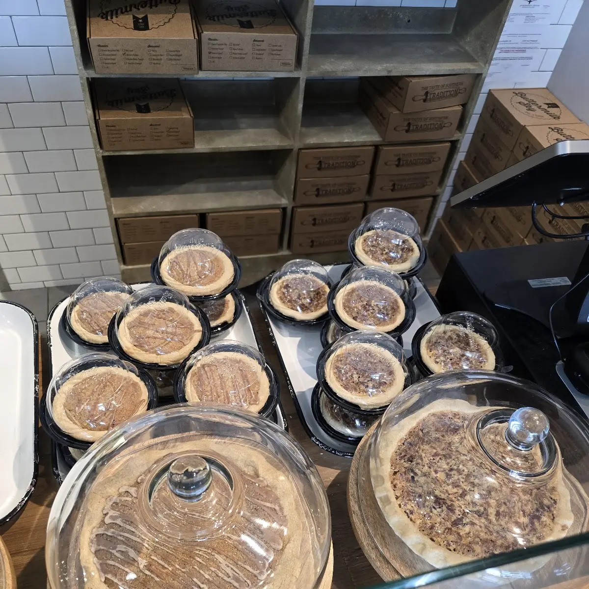 Snickerdoodle Pie and Pecan Pie