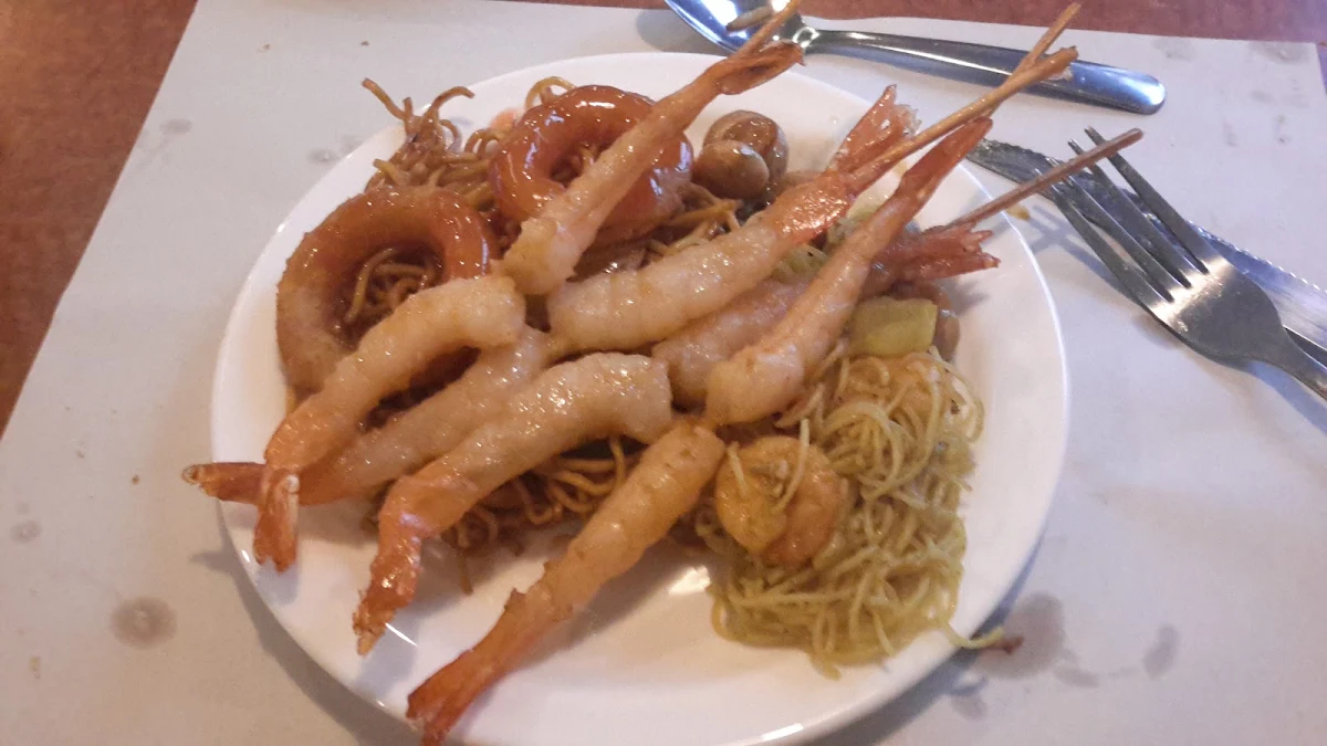 Highlights, Restaurant Tomas Tam Inc