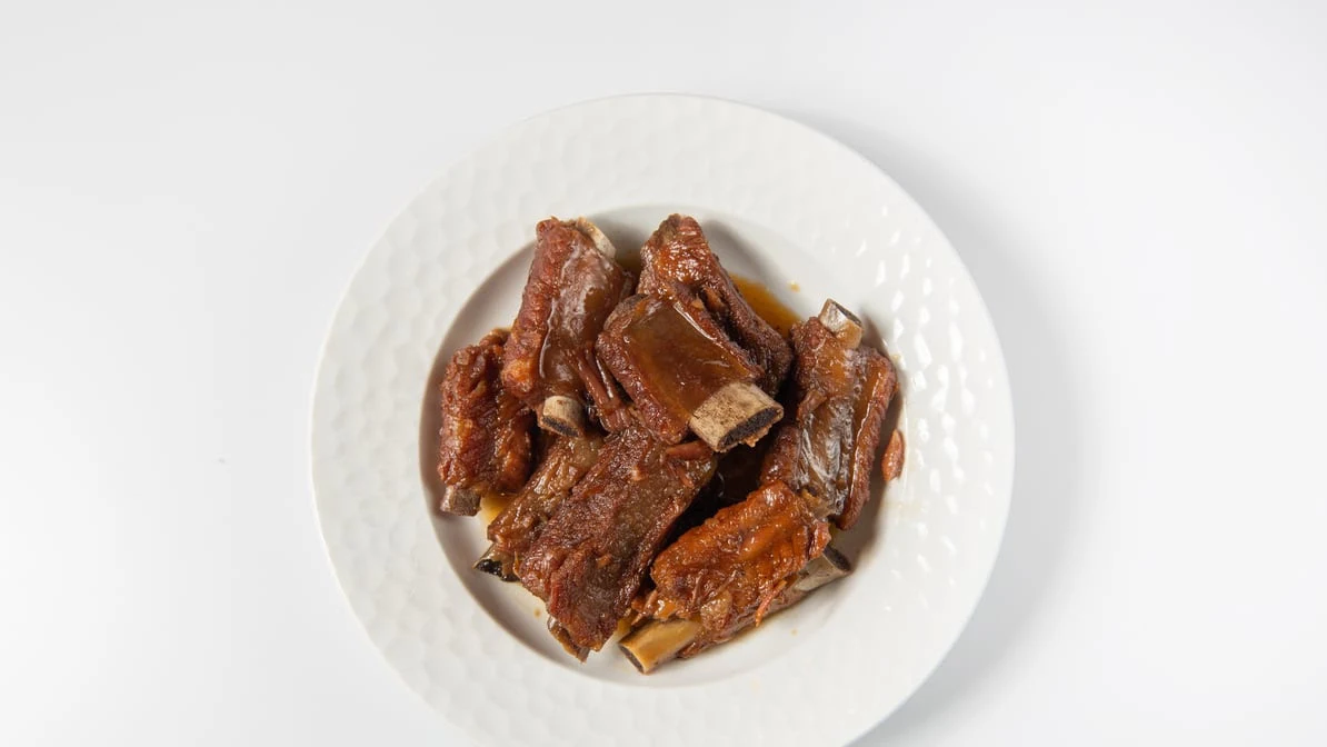 Highlights, Restaurant Tomas Tam Inc