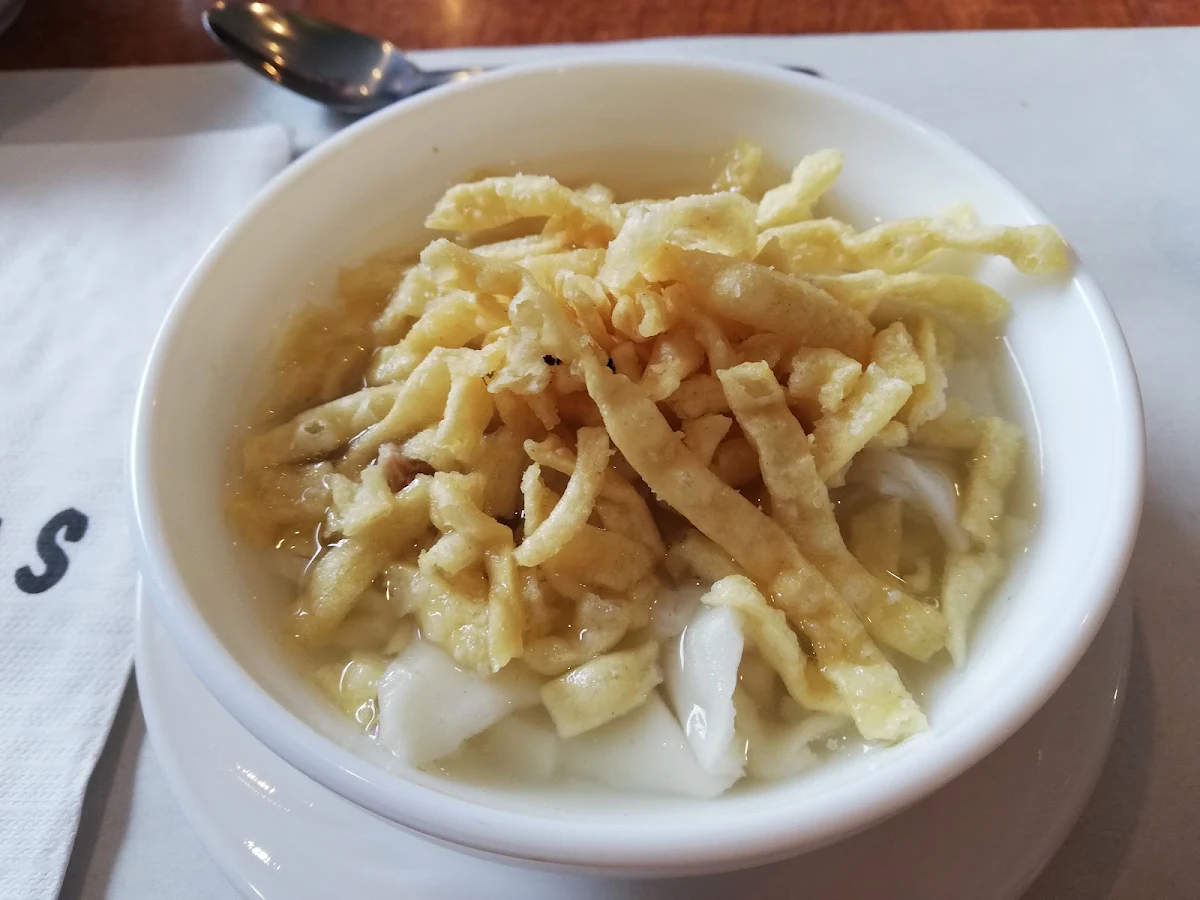 Soup, Restaurant Tomas Tam Inc