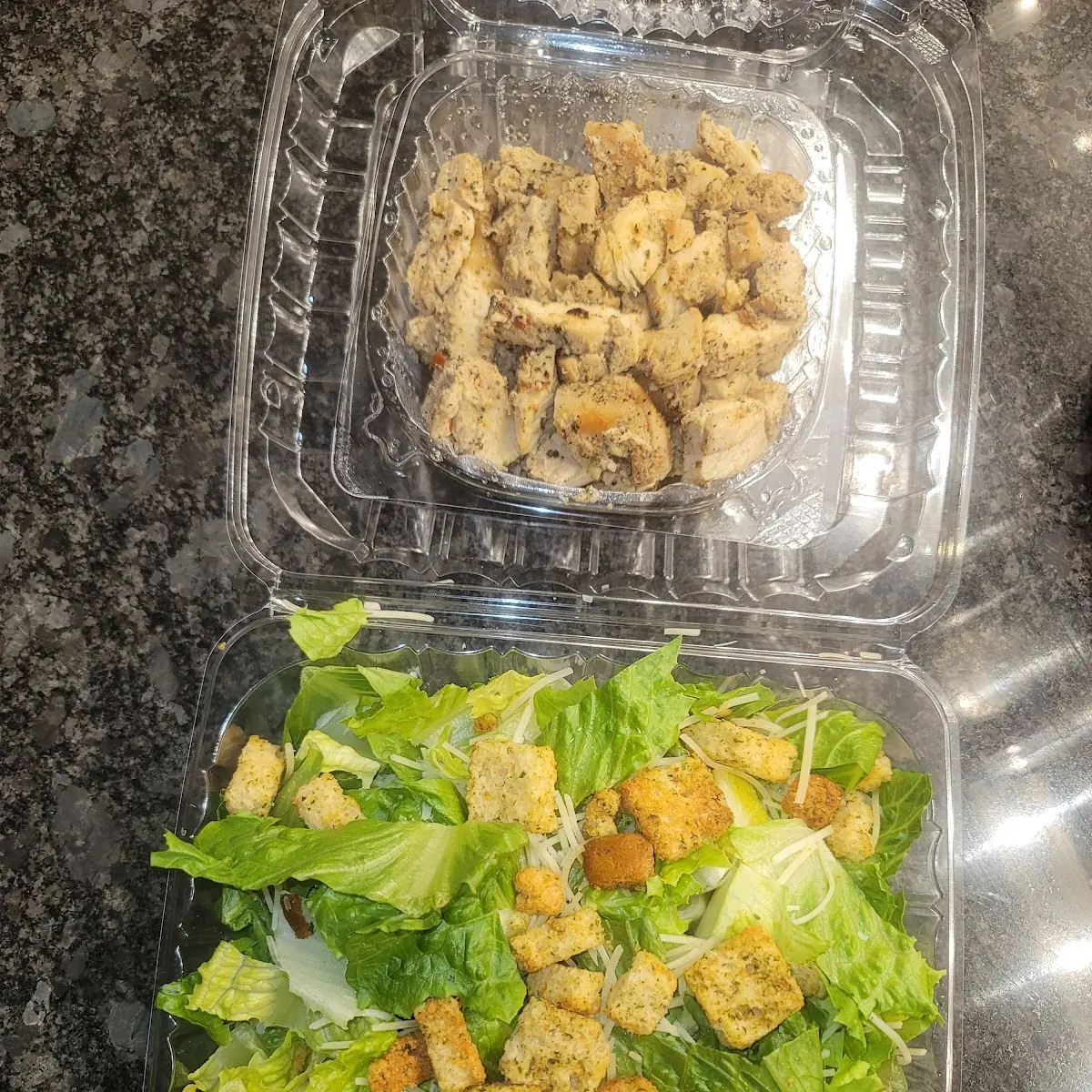 Cesar Salad with Grilled Chicken
