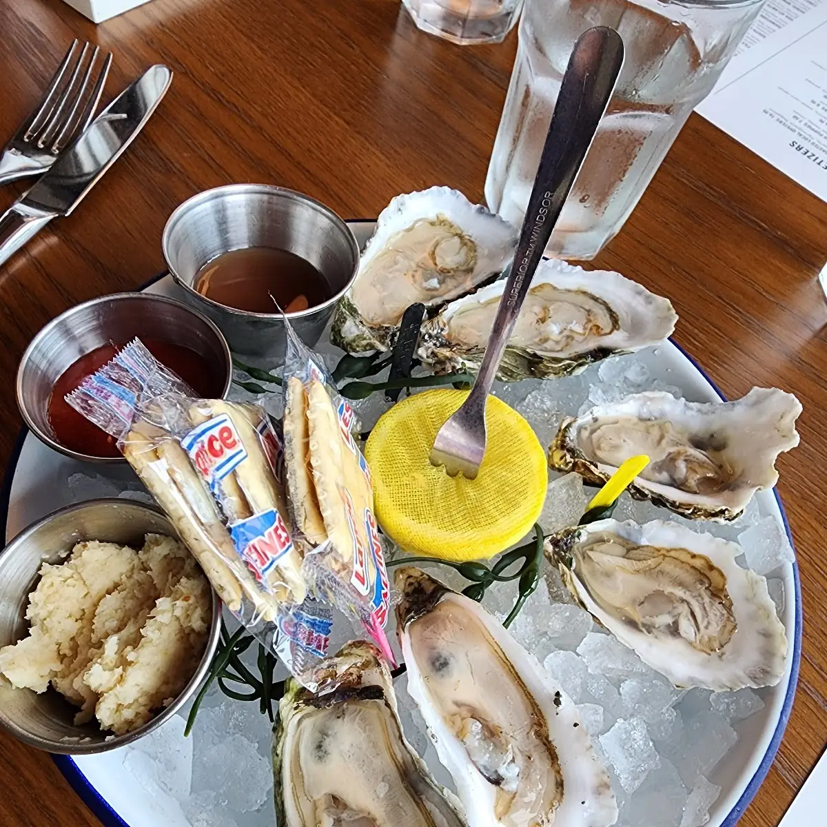 Fresh Oysters