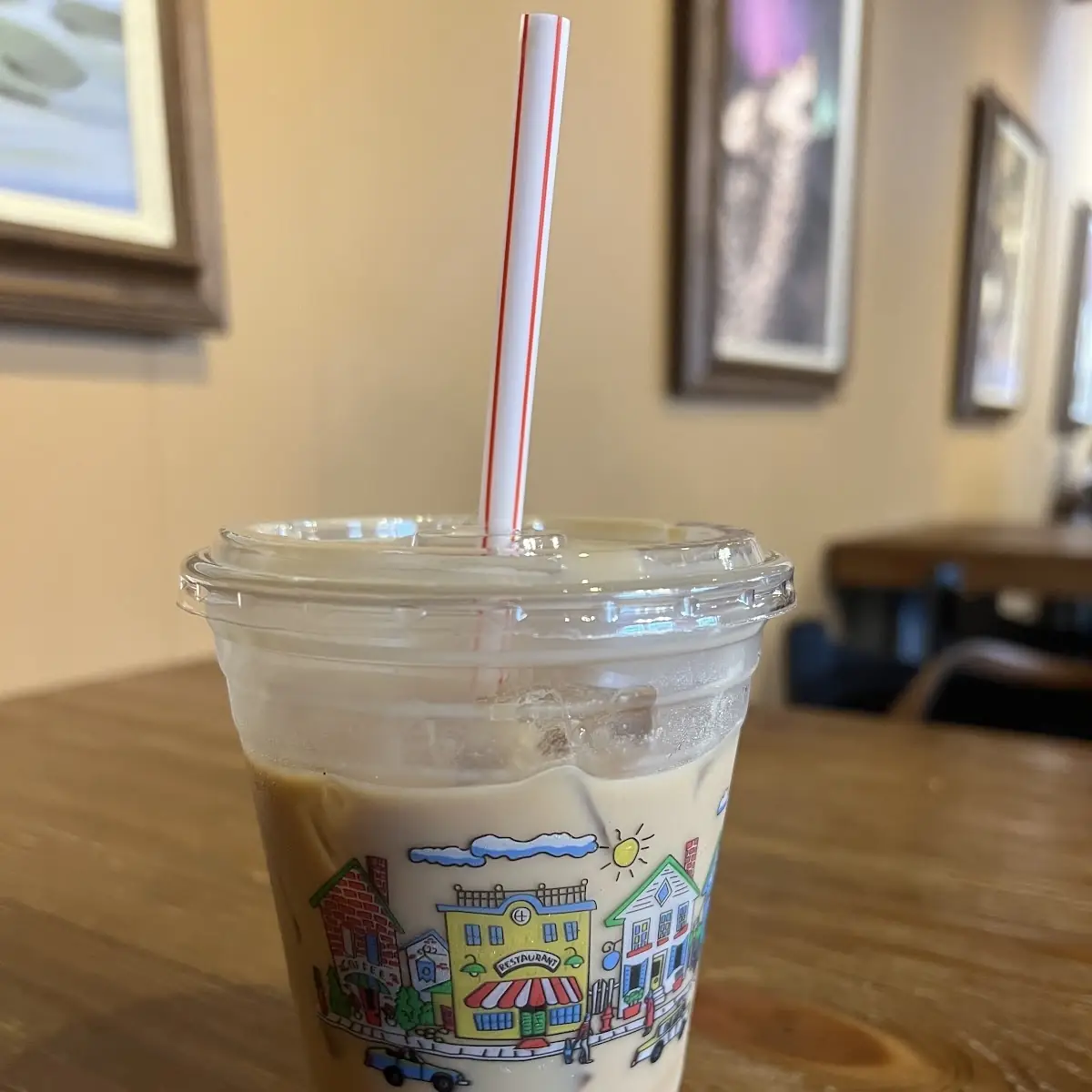 Ice White Chocolate Mocha Latte