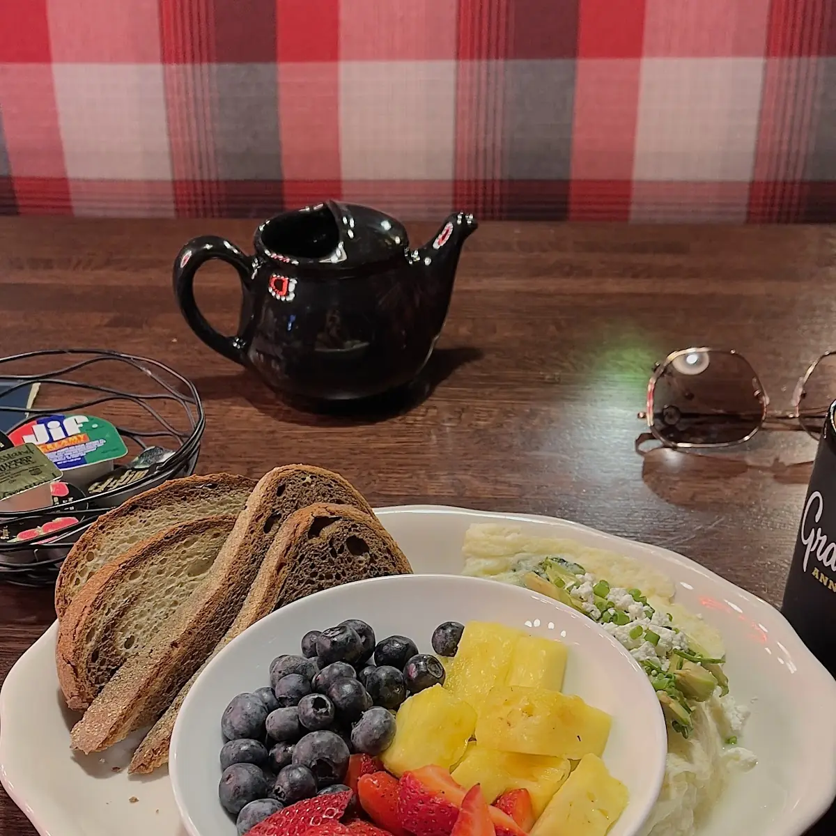 Fresh Fruit