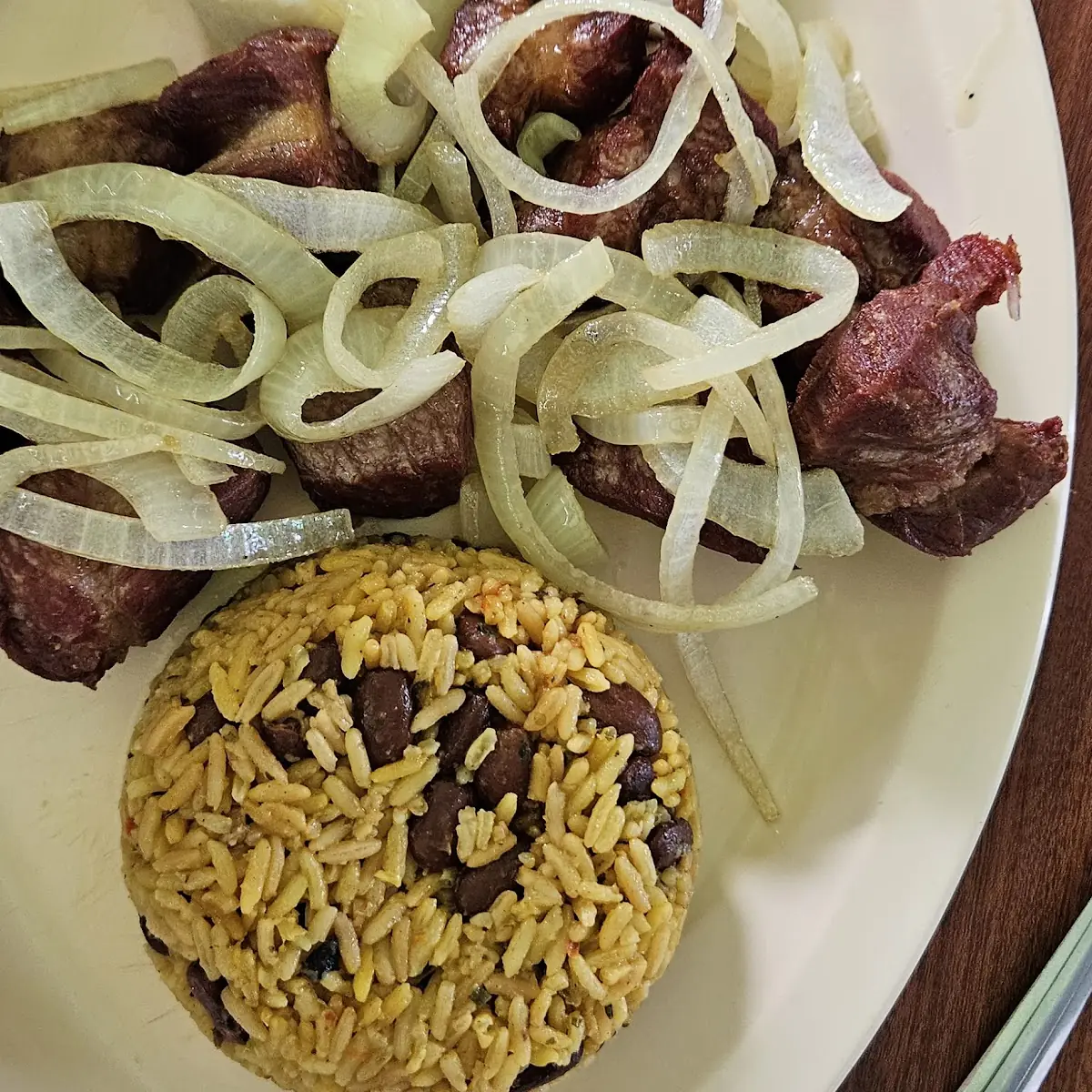 Carne Frita Y Ñame