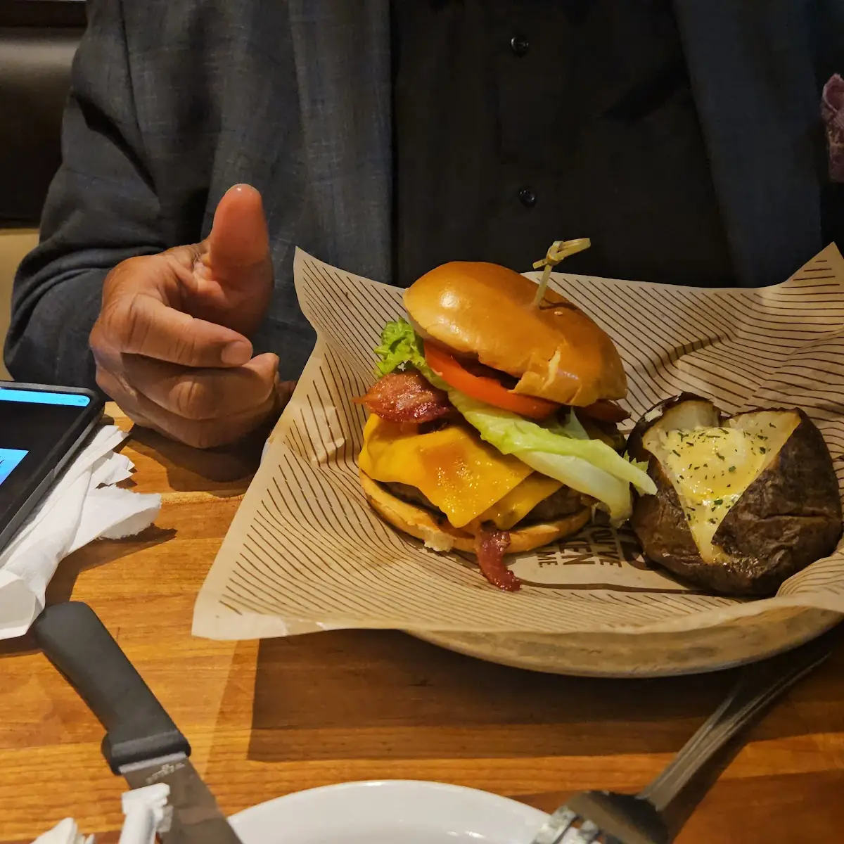 Bacon Cheddar Burger