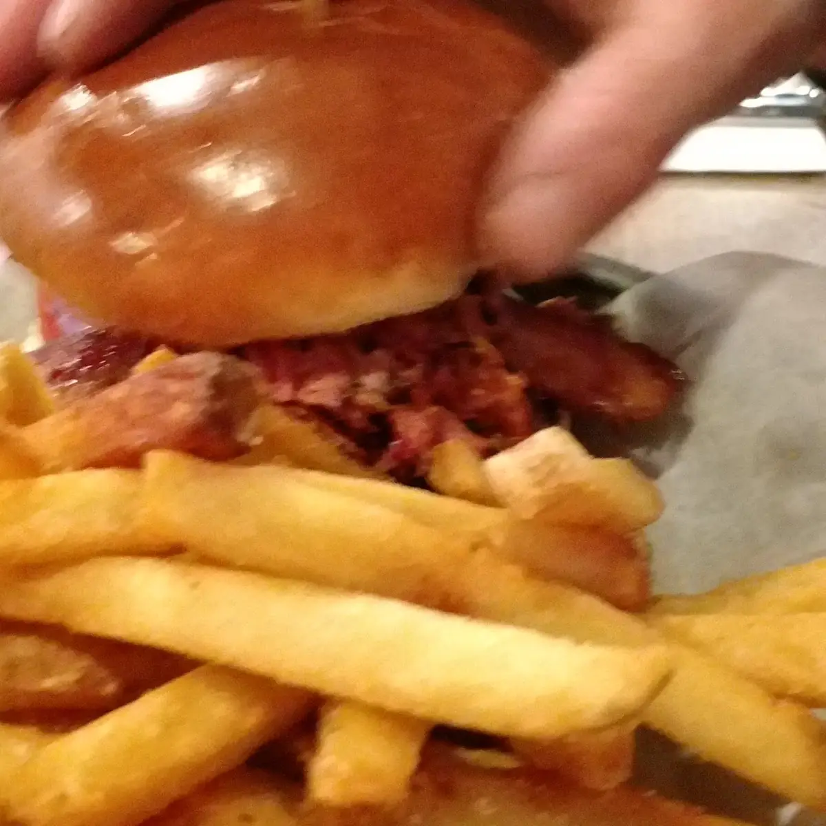 Bacon & Egg Burger
