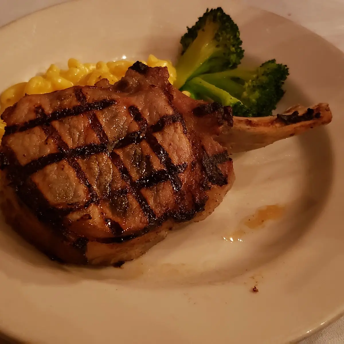 Pork Chop with Macaroni & Cheese