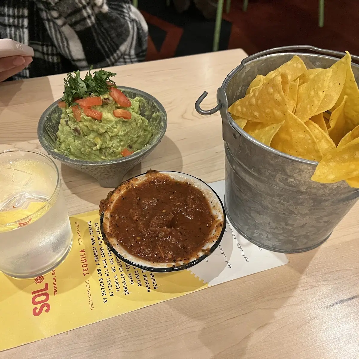 Guacamole with Corn Tortilla Chips