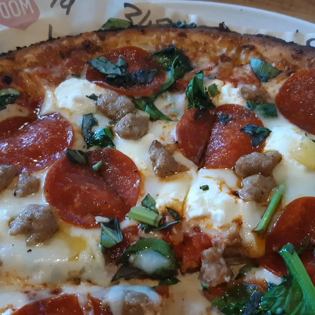 Lucia Pizza with Cauliflower Crust