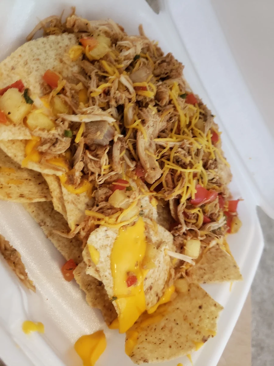 Caribbean Chicken Nachos