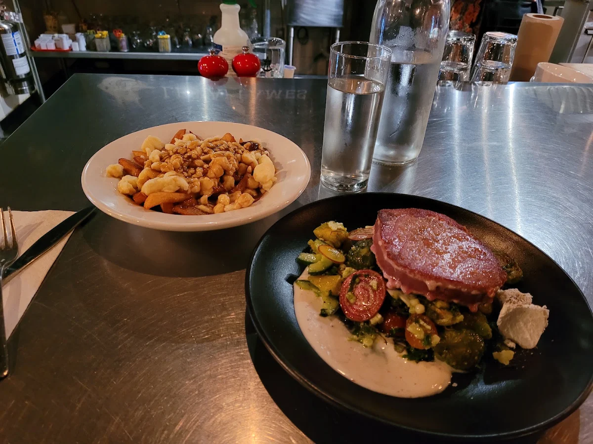 Tuna Steak Salad