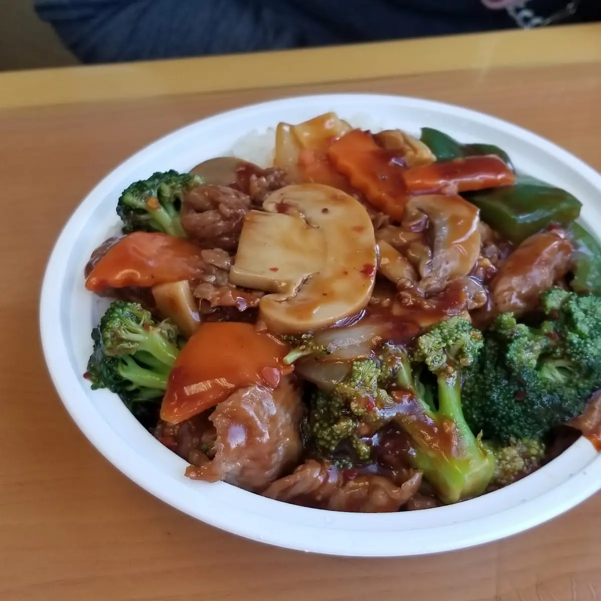 Beef with Garlic Sauce