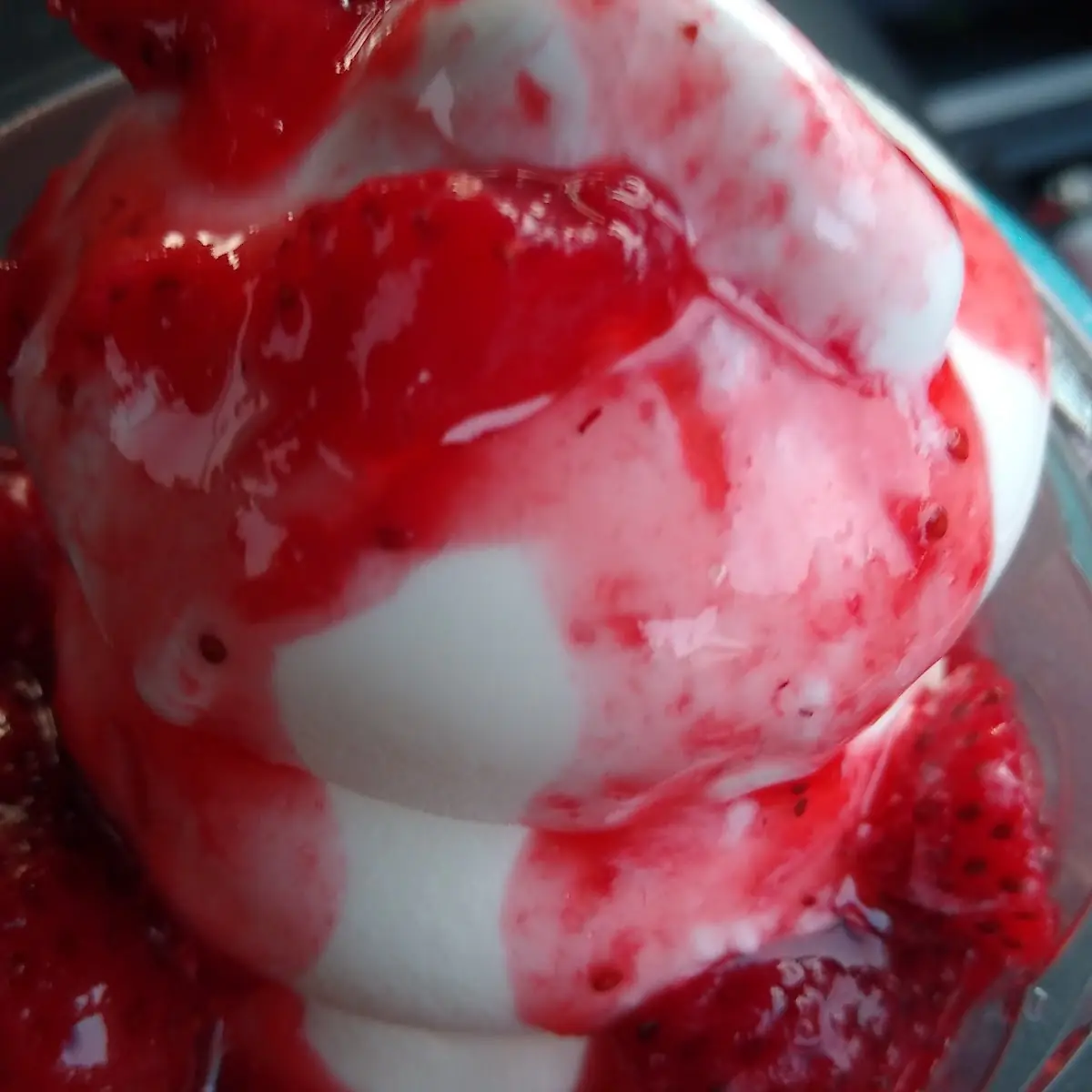 Strawberry Sundae