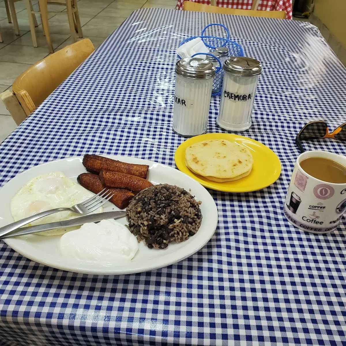 Desayuno Huevos Estrellados