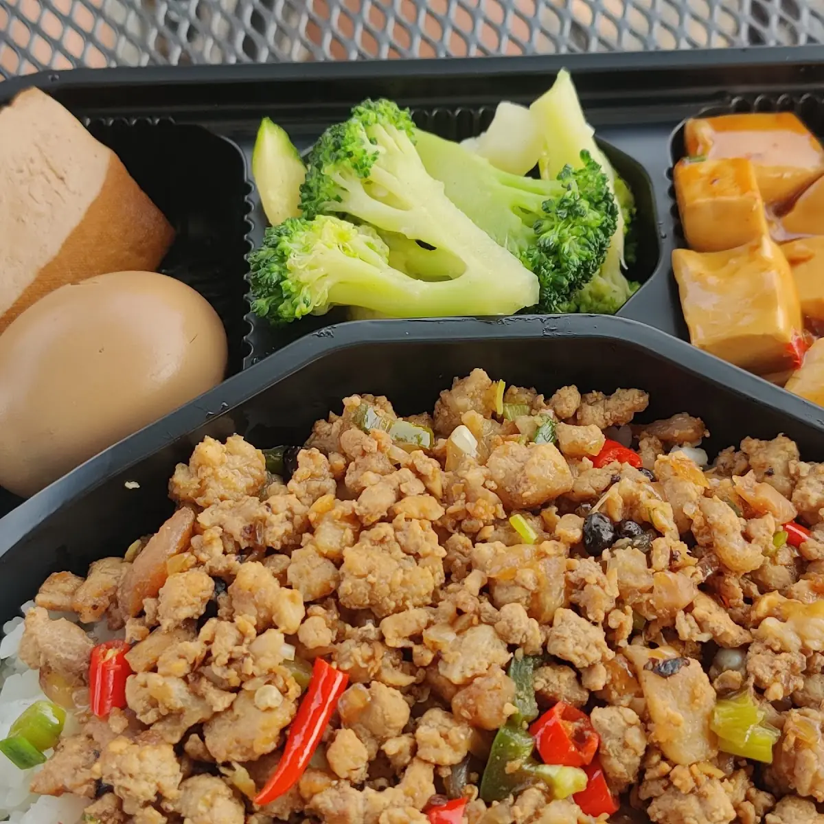 Basil Chicken Bento