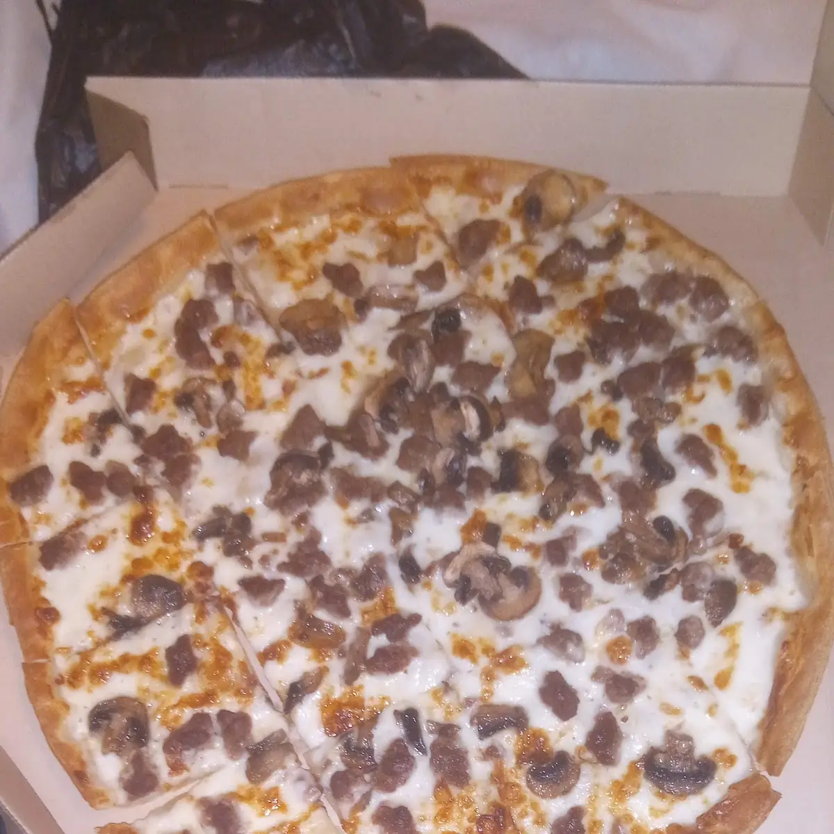 Beef and Mushroom Thin Crust