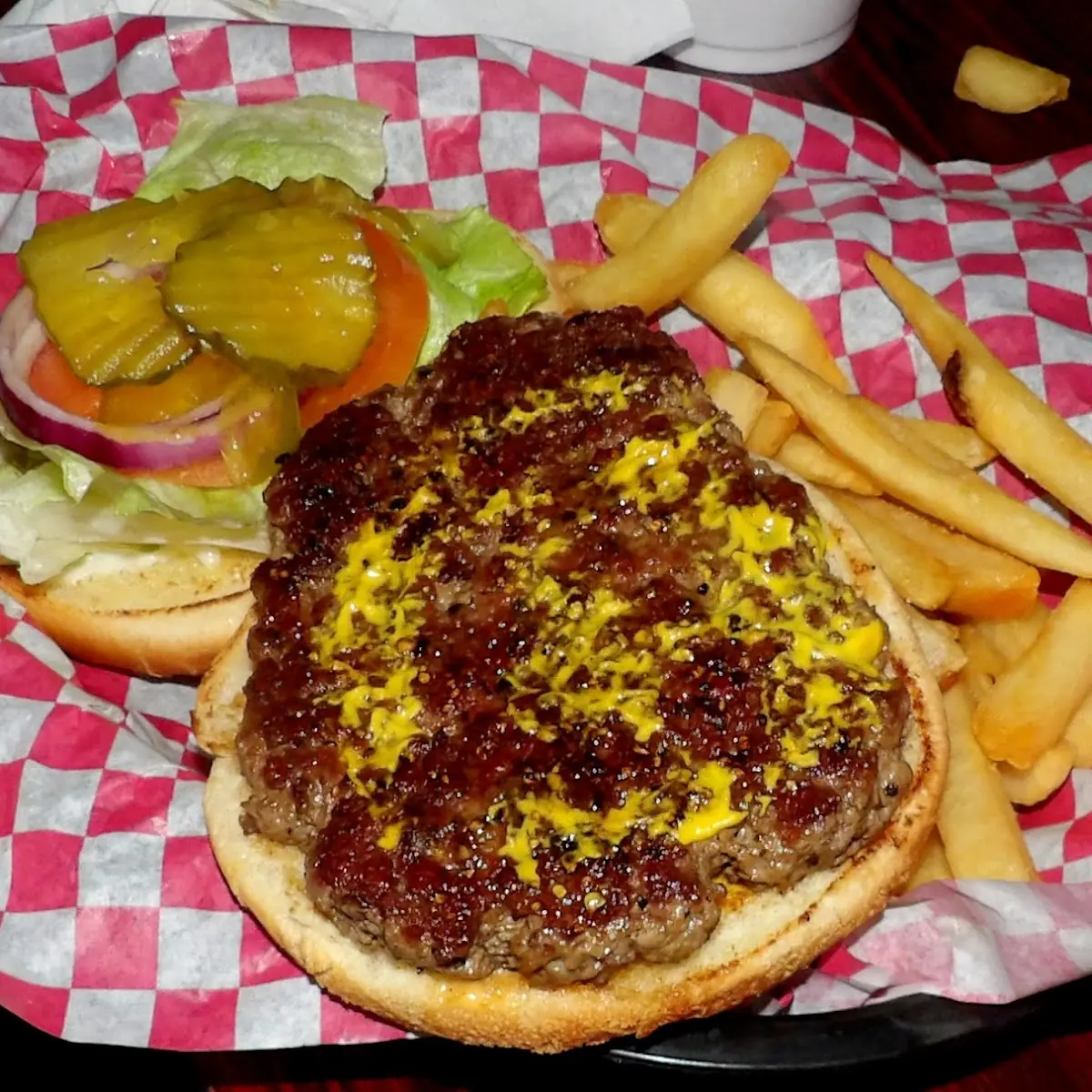 Hand Formed 100 Beef Burger Basket