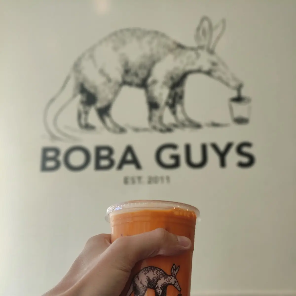 Oolong Milk Tea and Strawberry Matcha Latte