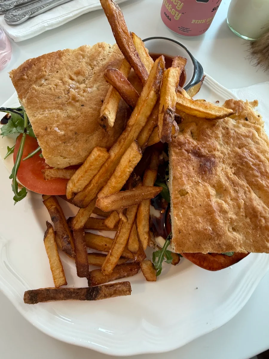 Caprese Sandwich