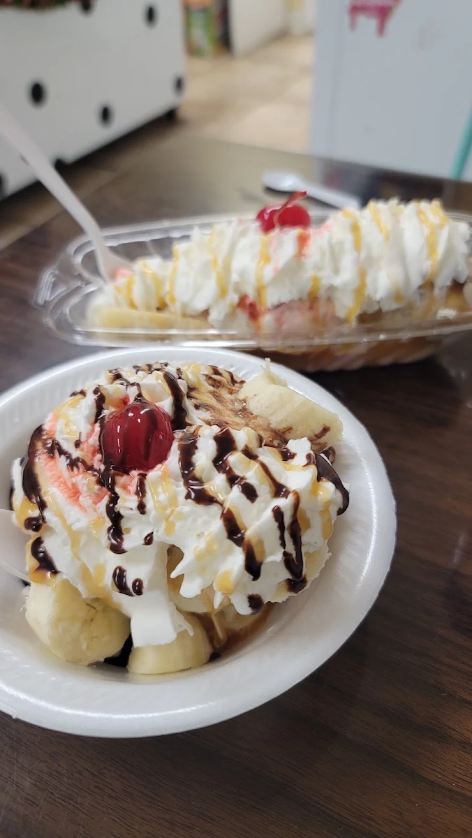 Half Portion Banana Split