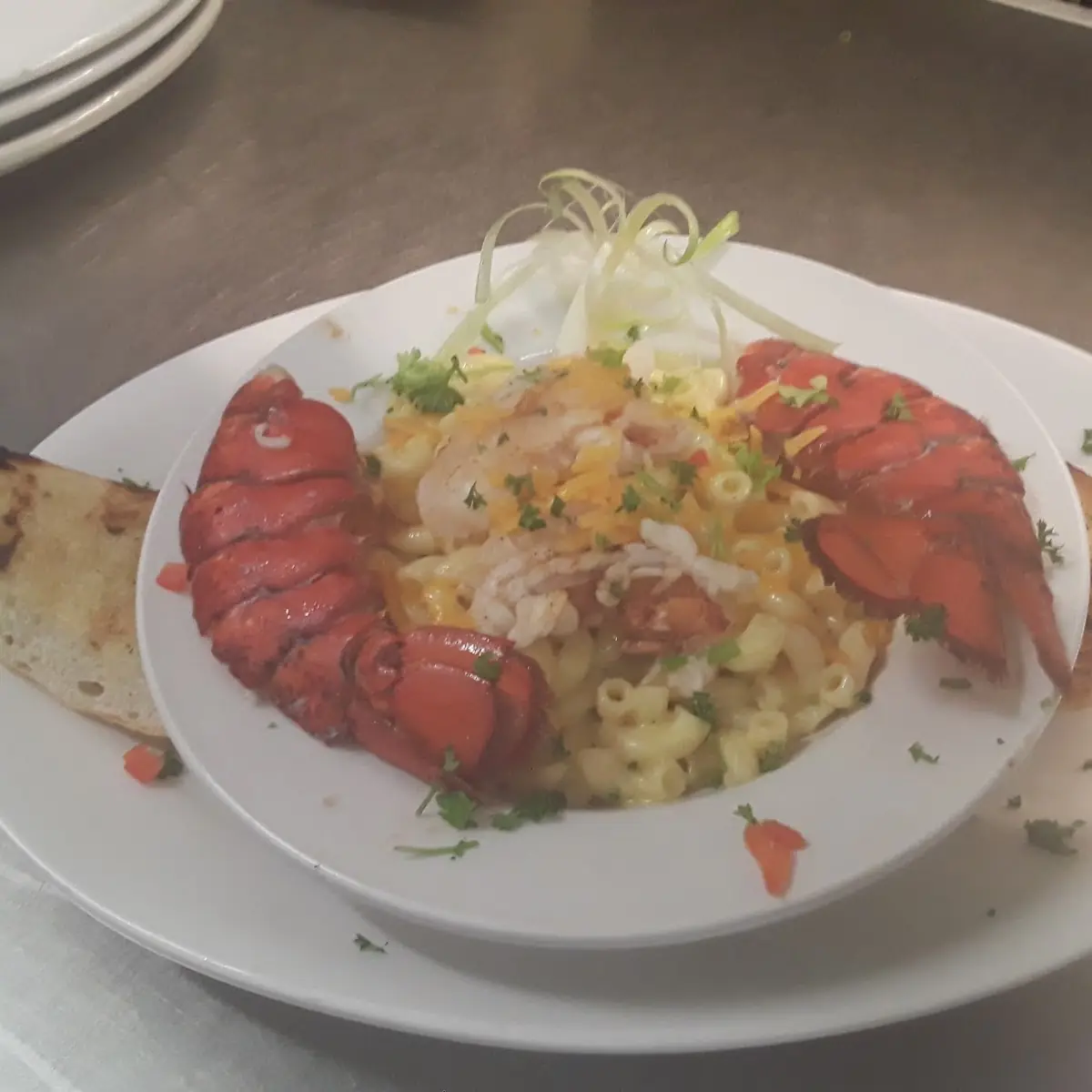 Lobster Mac N Cheese