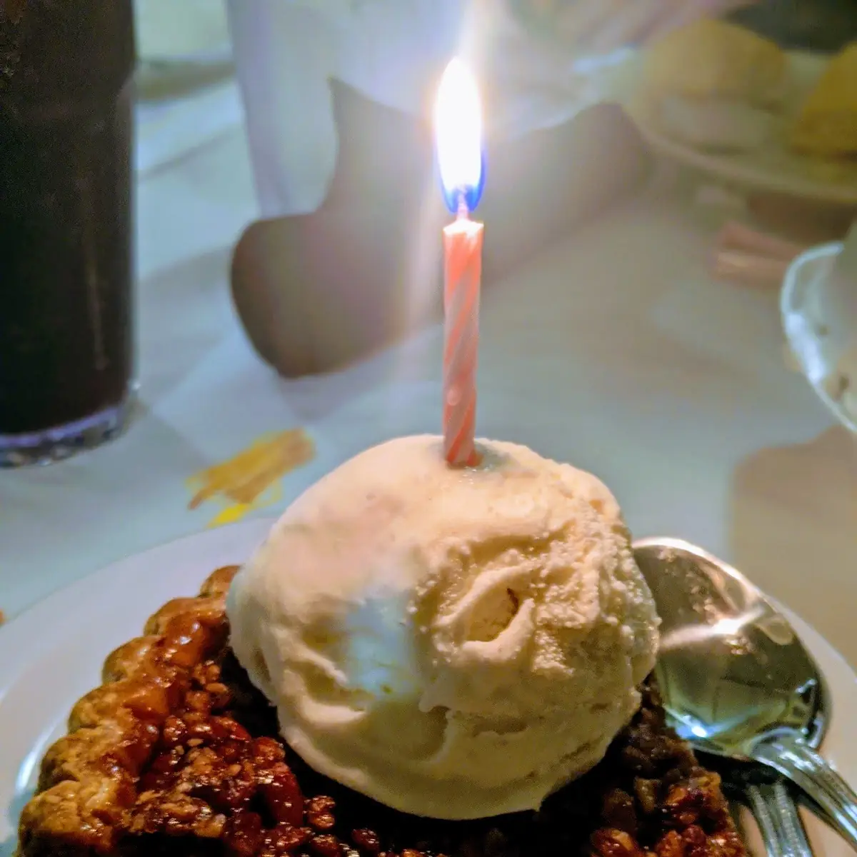 Pecan Pie Ala Mode