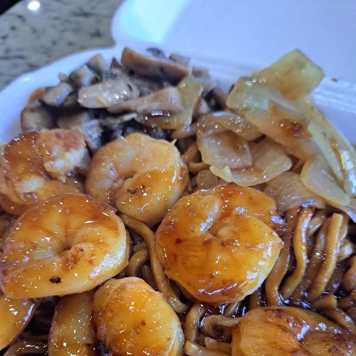 Shrimp Lo Mein