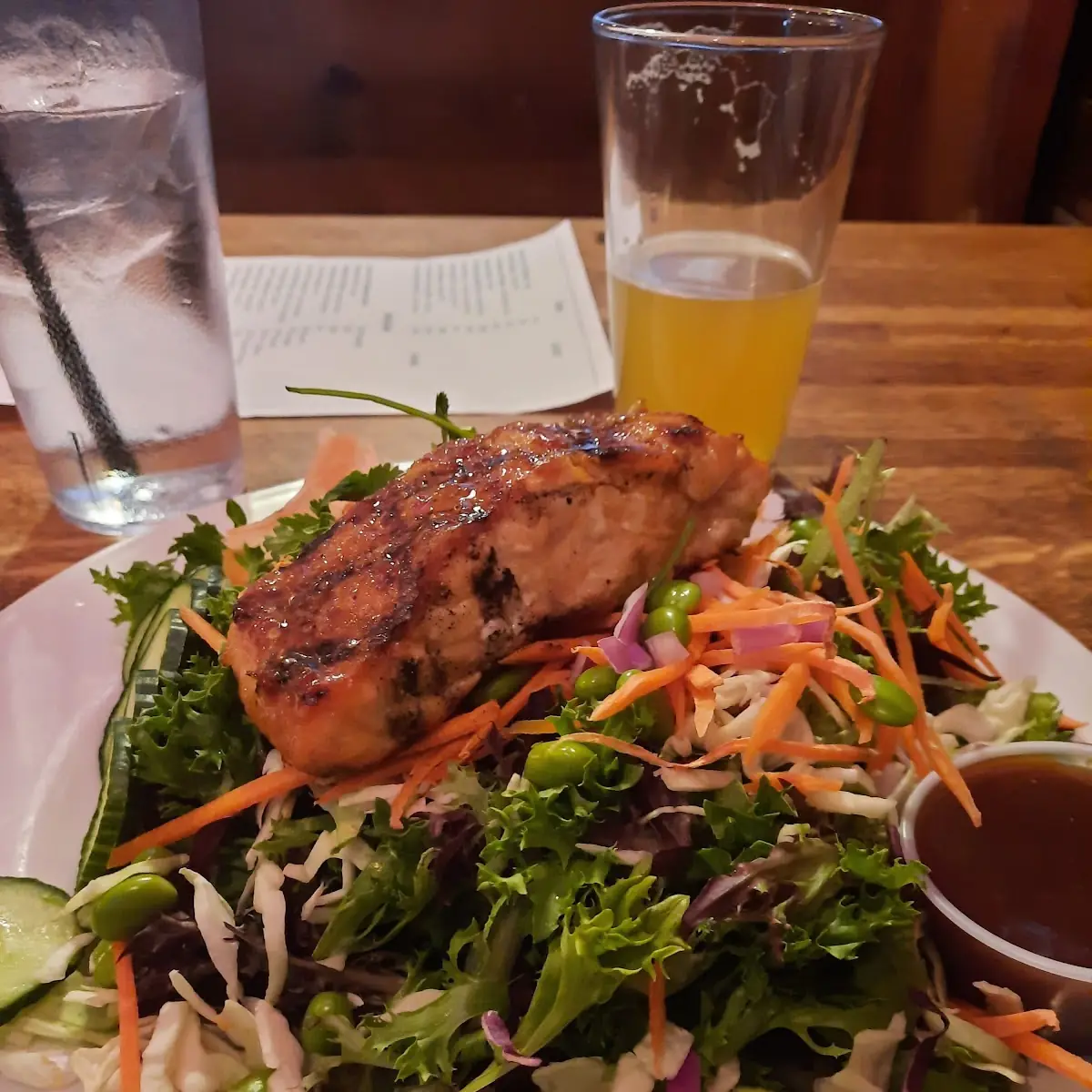 Grilled Salmon Salad