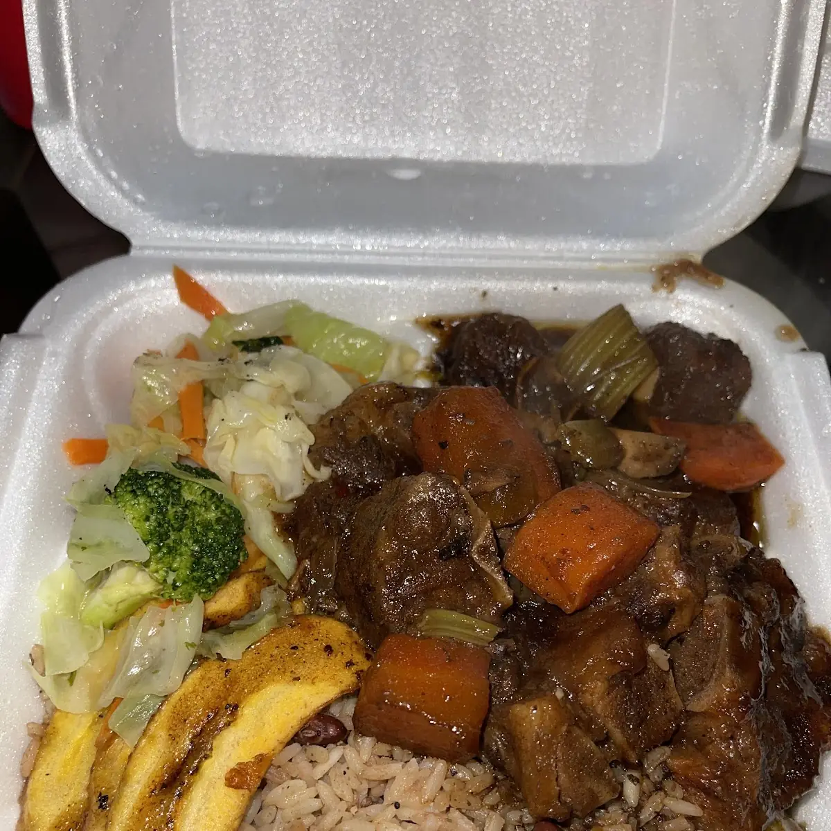 Oxtail with Vegetables