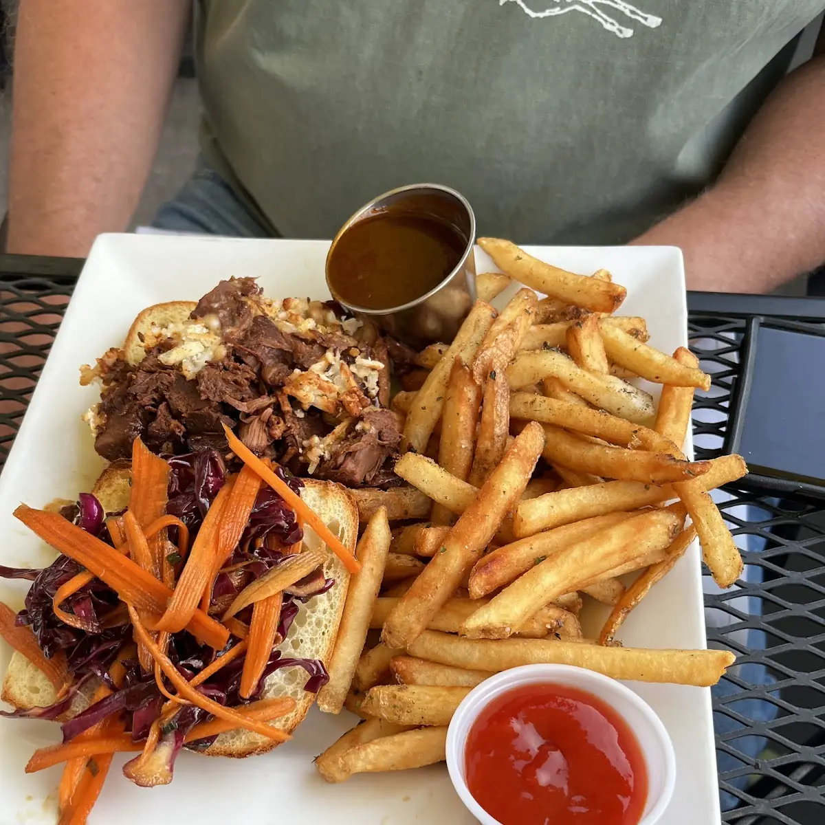 Pulled Pork Vegan Alternative with Jackfruit