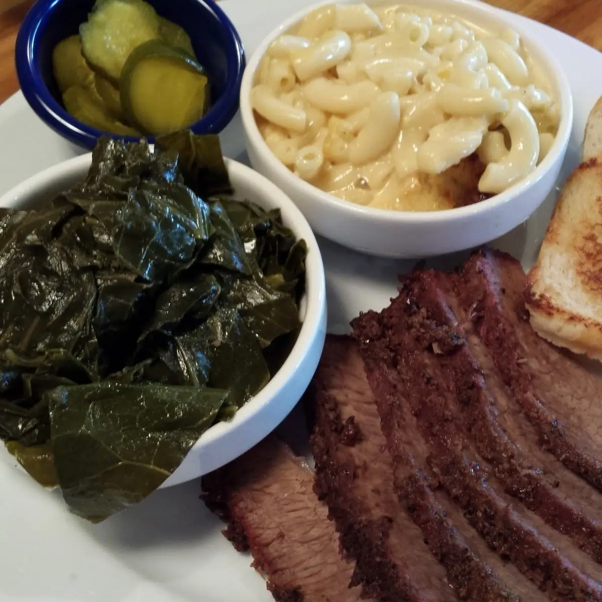 Smoked Brisket Sandwich 2 Sides