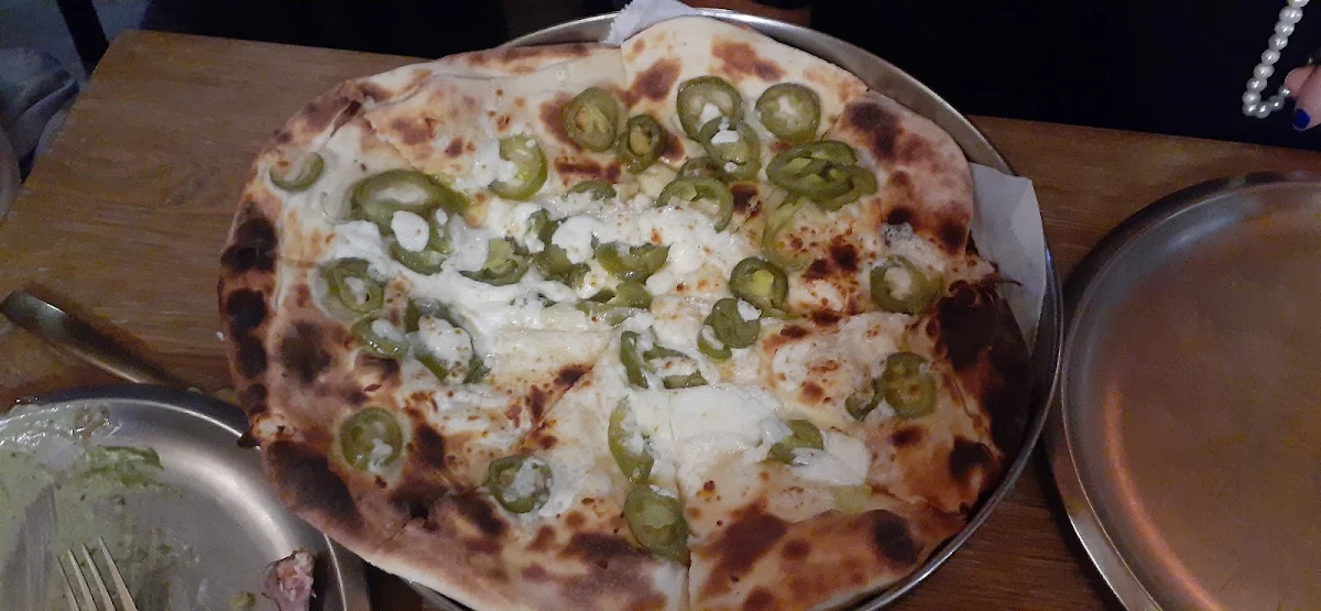 Cheesy Garlic Naan